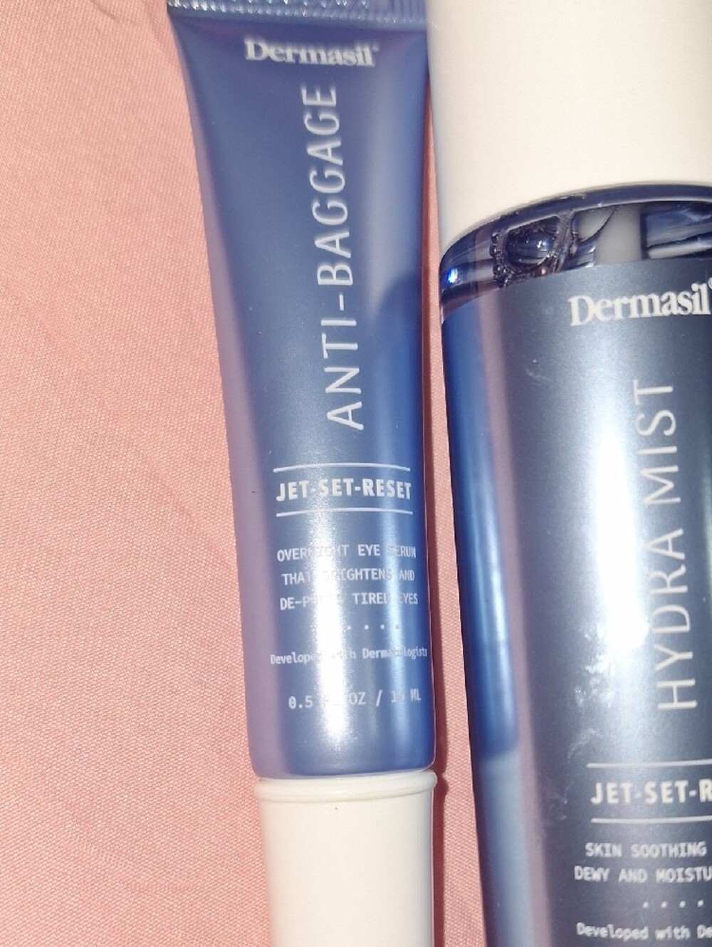 Dermasil Jet-Set-Reset Skincare Set - Picture 2 of 6